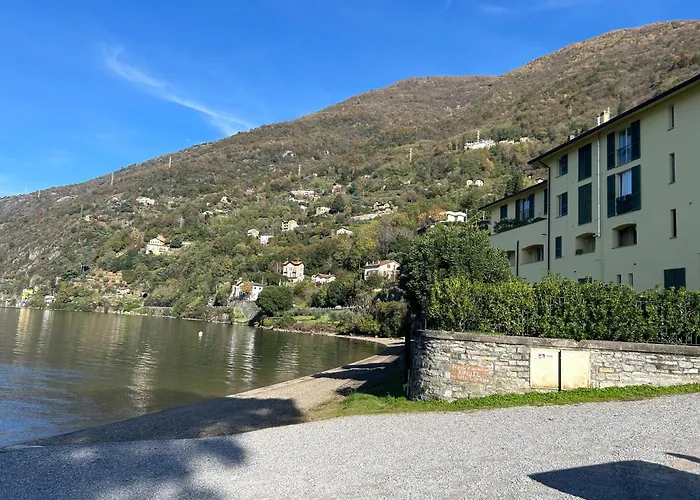 Casa Al Lago: Incantevole Con